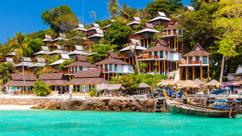 Discover the 10 Best Luxury Nature Resorts